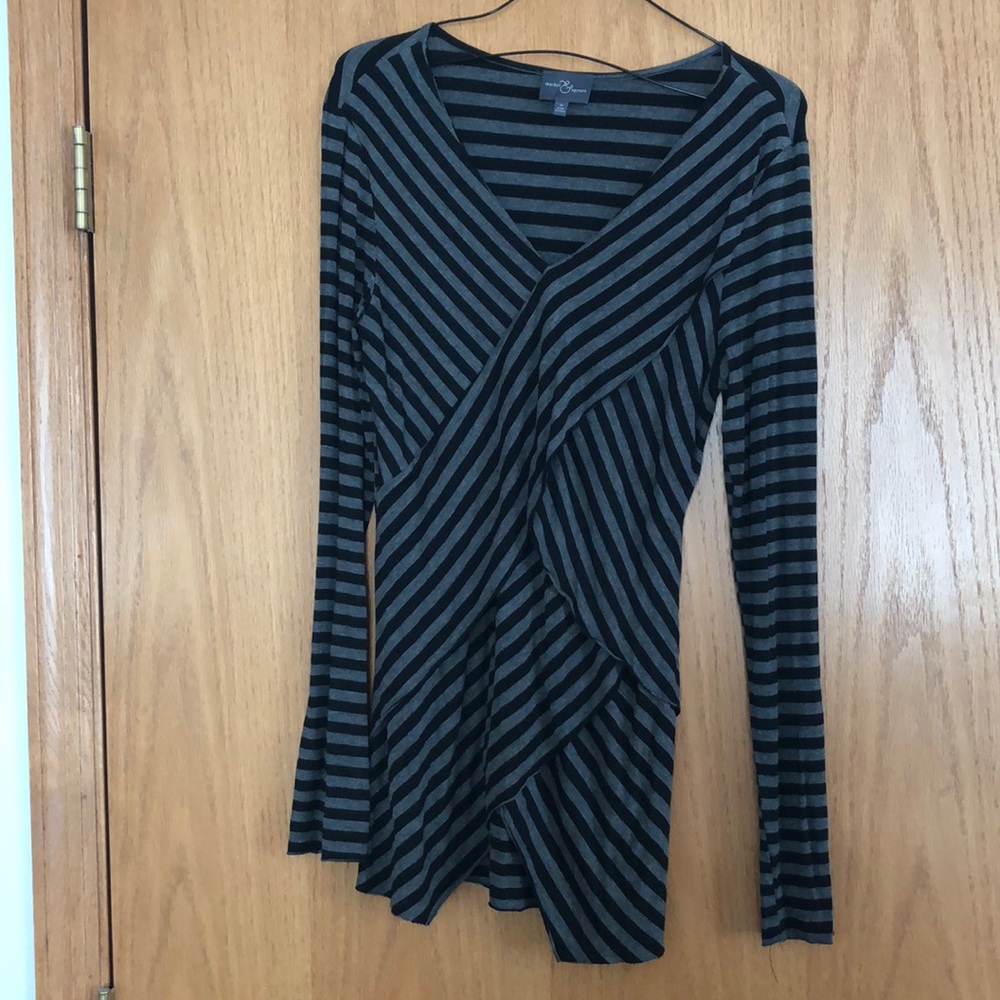Long sleeve top